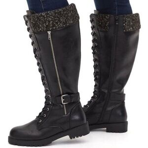 Women's Black Knee-High Lace-Up Boots